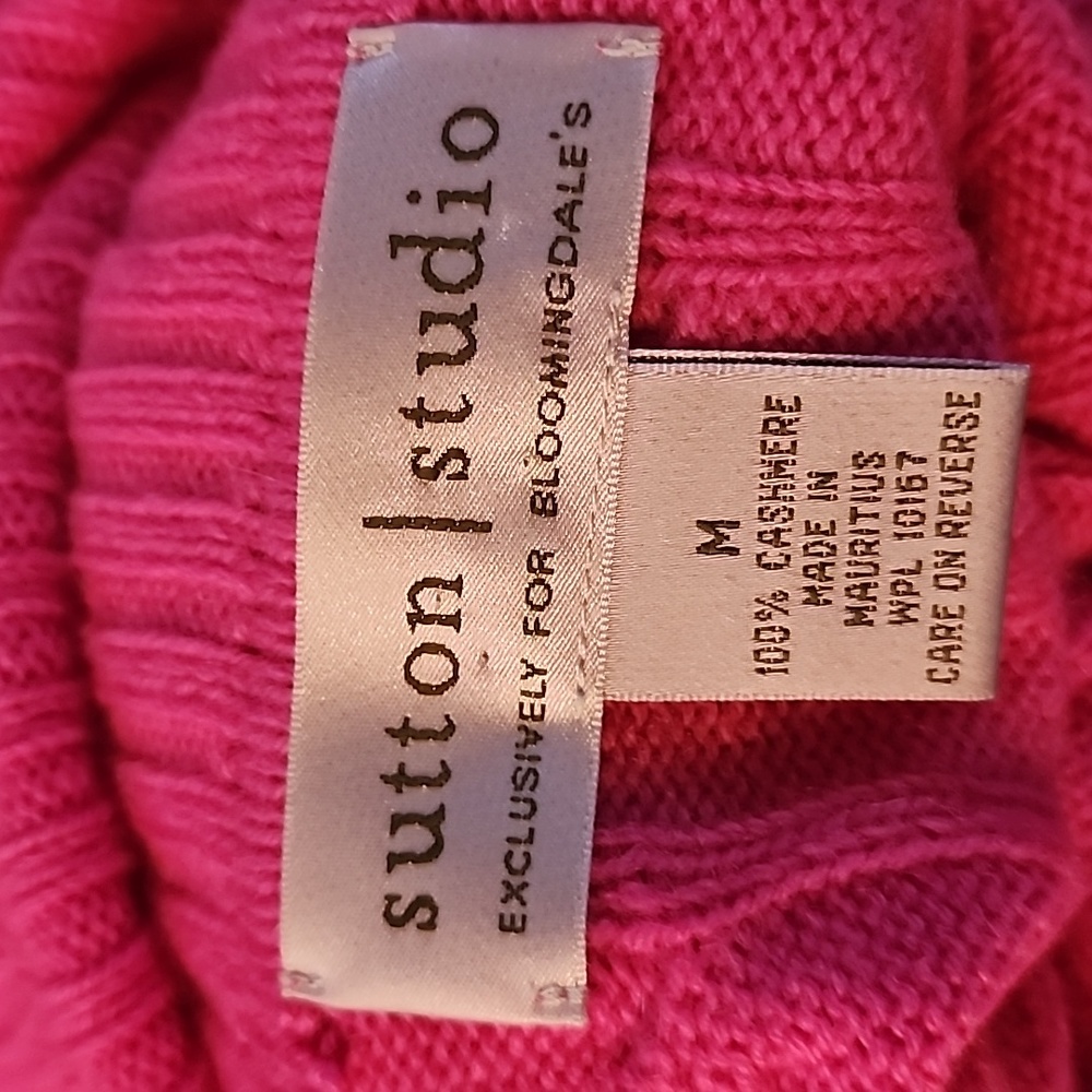 2 cashmere sweaters